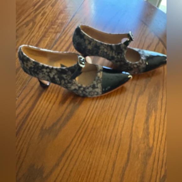 John Fluevog pumps - Picture 5 of 7